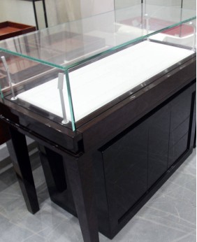 High End Wooden Jewelry Shop Display Counter