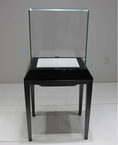 Luxury Modern Floor Standing Glass Top Jewelry Tower Display Case