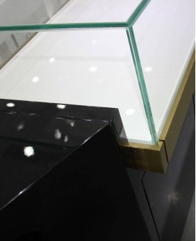 High End Jewelry Counter Display Stand