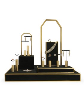 Creative Design Black Gold Stainless Steel Jewelry Display Stand Set For Sale