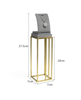 Luxe design lichtgrijs fluwelen gouden metalen ketting displayhouder standaard