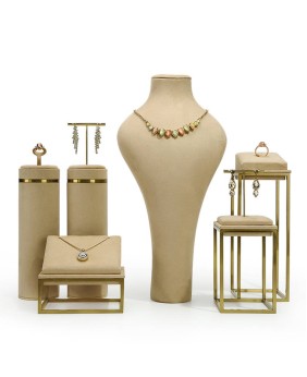 Mewah Khaki Velvet Stainless Steel Set Display Perhiasan Eceran Grosir