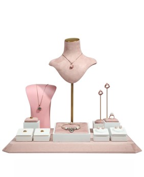 Conjuntos de vitrine de joias de veludo rosa moderno de luxo