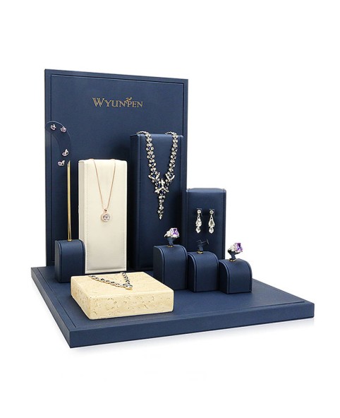 Accessoires de présentation de bijoux en cuir bleu marine de luxe
