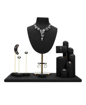 Kit per esposizione di gioielli in velluto nero in metallo dorato al dettaglio in vendita