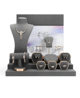 Kits populares de exhibición de joyas de terciopelo gris oscuro de metal dorado