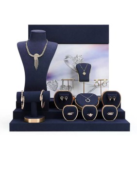 Populaire marineblauwe fluwelen gouden metalen sieradenshowcase-displaysets te koop