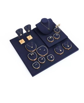 Nuevo conjunto de exhibición de joyería de metal dorado de terciopelo azul marino