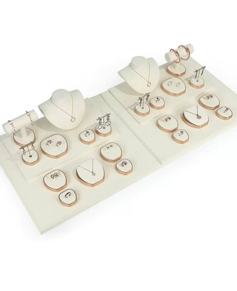 Kit Pajangan Perhiasan Logam Emas Beludru Putih Premium