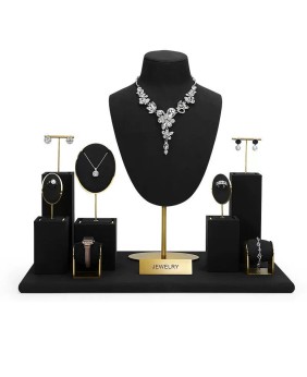 Conjuntos de exibição de vitrine de joias de veludo preto de metal dourado venda