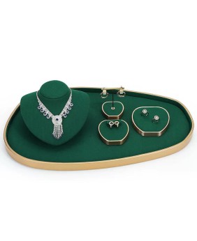 Novos conjuntos de exibição de vitrine de joias de veludo verde de metal dourado