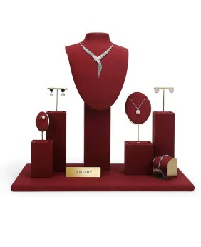 Conjuntos de exibição de joias de veludo vermelho de metal dourado para venda