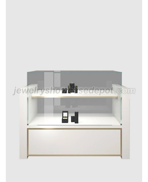 Vetrina espositiva per showroom di gioielli in vetro