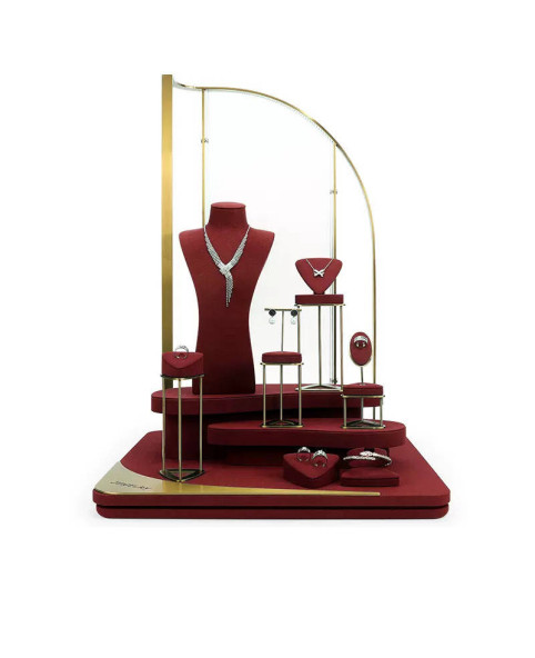 Premium nouveaux ensembles d'affichage de bijoux en métal doré en velours rouge vente