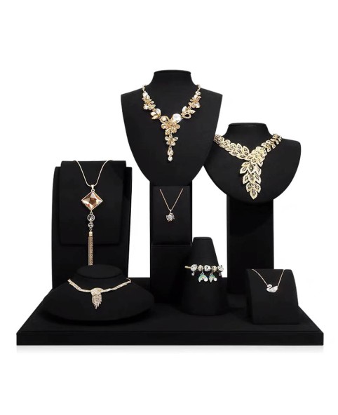 Ensemble d'affichage de bijoux en velours noir haut de gamme à vendre