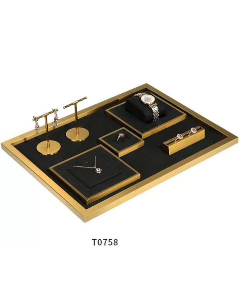 Luxus fekete bársonyos arany díszítésű ékszerkijelző szettek