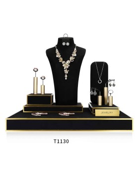 Novo conjunto de exibição de joias de veludo preto luxuoso para venda