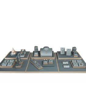 Premium-Schmuckdisplay-Sets aus Gold und dunkelgrauem Leder zum Verkauf