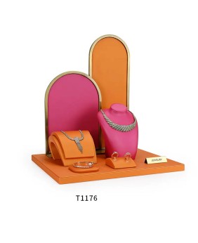 Conjunto luxuoso de exibição de joias em couro laranja e rosa