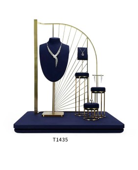 Luxury Retail New Navy Blue Velvet Jewelry Showcase Display Set
