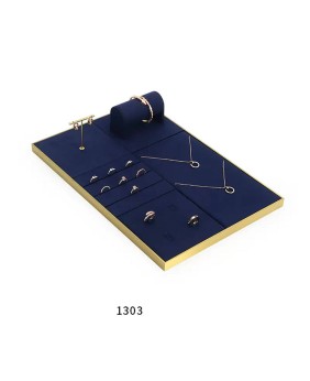 Bandeja de exibição de joias com acabamento dourado em veludo azul marinho para venda