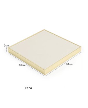 Hochwertiges, kreatives Schmuck-Display-Tablett aus goldfarbenem Metall aus weißem Samt