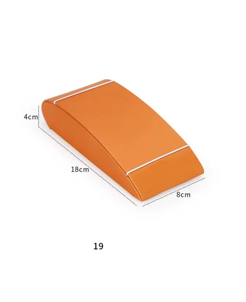 Популярная витрина для браслетов оранжевого и кремового цвета на продажу