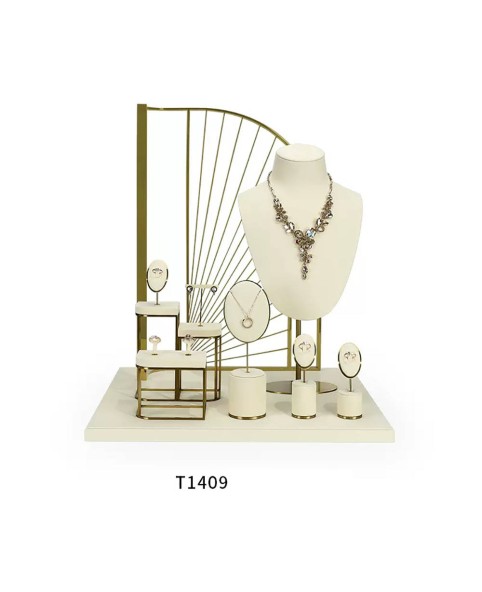 Роскошный набор для продажи ювелирных изделий из белого бархата