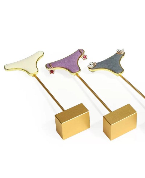 Luxuriöser Ohrringe-Display-Halter aus goldfarbenem Metall und Samt