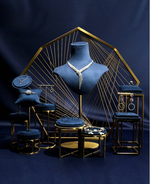 Luxury Navy Blue Velvet Stainless Steel Ring Display Stand For Sale