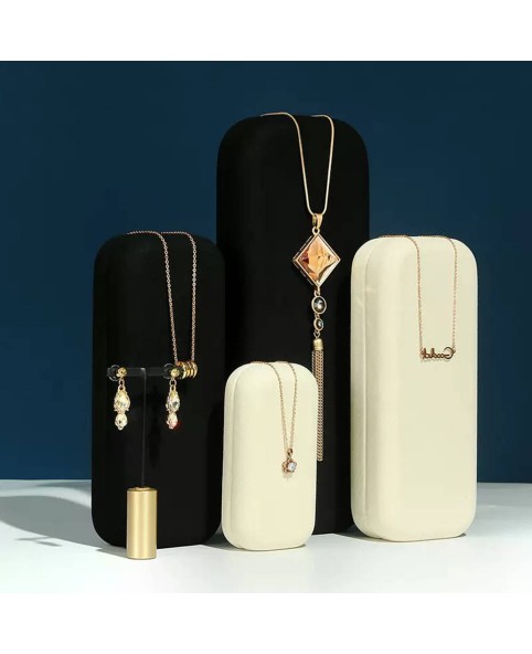 Stand Display Kalung Perhiasan Beludru Mewah Dijual