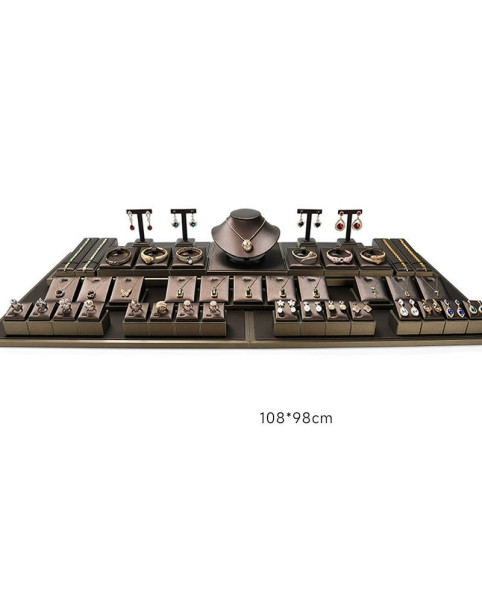 Beliebtes Schmuckdisplay-Set aus braunem Leder