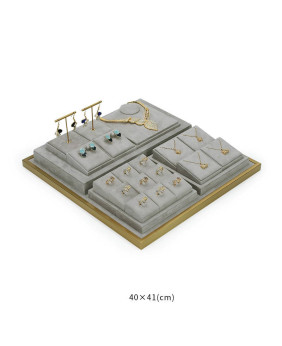 Premium lichtgrijze fluwelen sieradendisplayset te koop