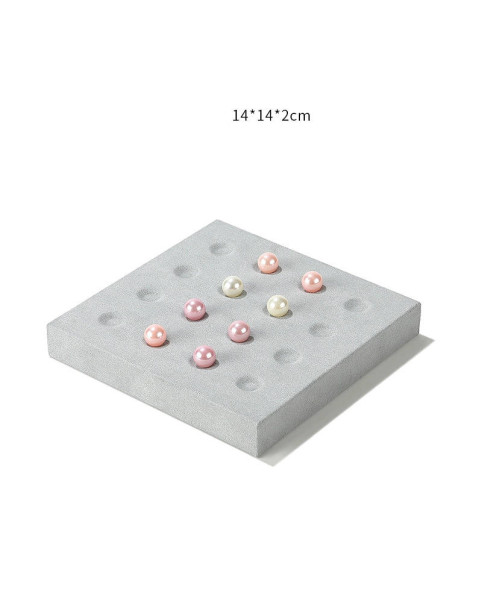 Plateau de présentation en velours gris clair avec diamants