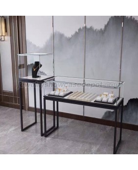 Luxury Creative Design Jewelry Display Cases For Retail Stores