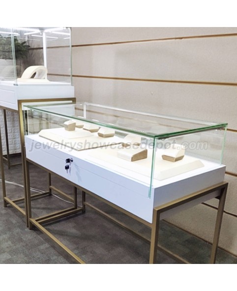 High End Modern Creative Design Glass Jewelry Display Case