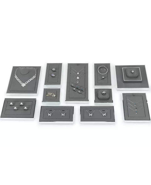 Plateaux d'affichage populaires de vitrine de bijoux d'équilibre argenté de velours gris foncé Plateaux d'affichage populaires de vitrine de bijoux d'équilibre argenté de velours gris foncé