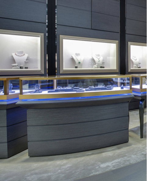High End Retail Interior Design For Jewellery Shop
