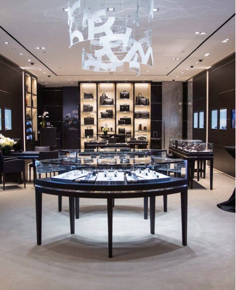 High End Luxury Jewelry Table Display
