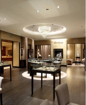 Commercial Jewelry Store Display Design