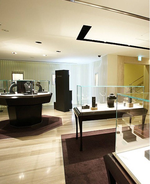 Commercial Jewelry Store Display Design