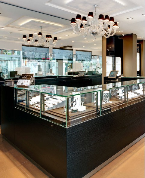 Creative Interior Design For Jewellery Shop