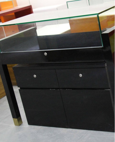 Custom Black Jewelry Store Display Counter Showcase For Sale