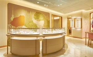 cartier jewelry display counter