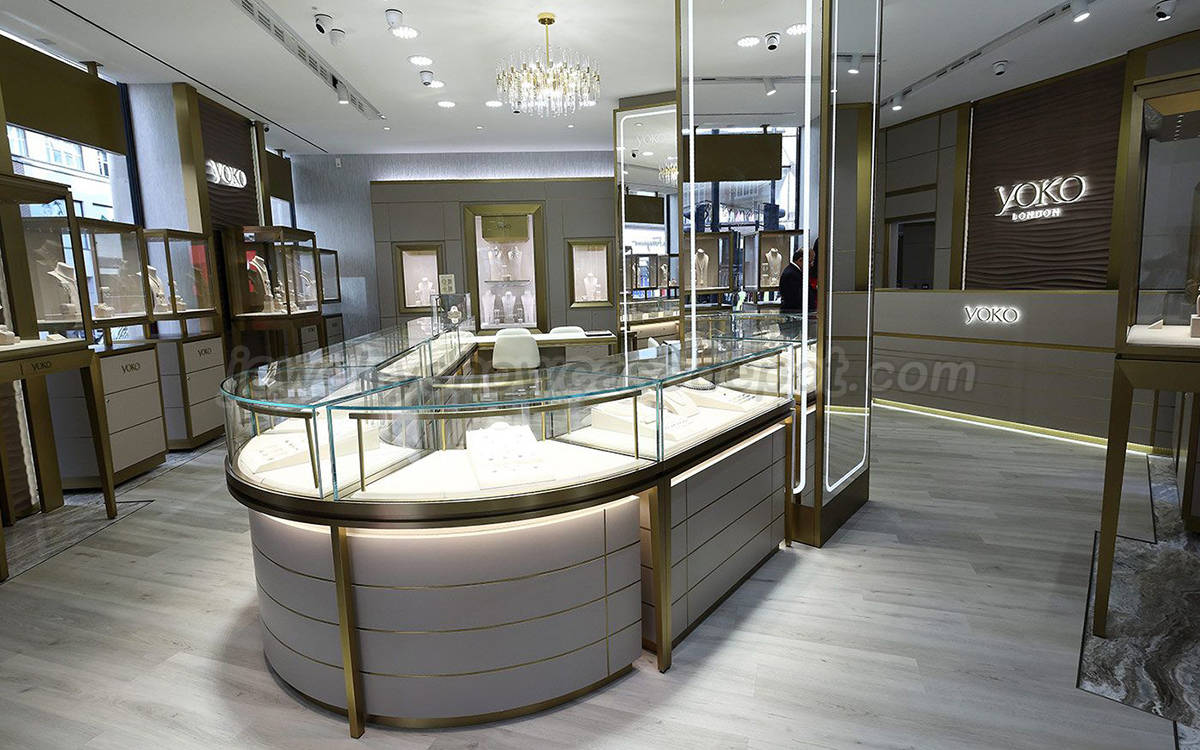 How to Display Jewelry Showcases For Sale to Drive Sales
