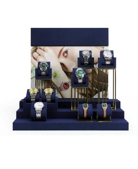 Premium-Uhren-Display-Sets aus marineblauem Samt und goldfarbenem Metall zu verkaufen
