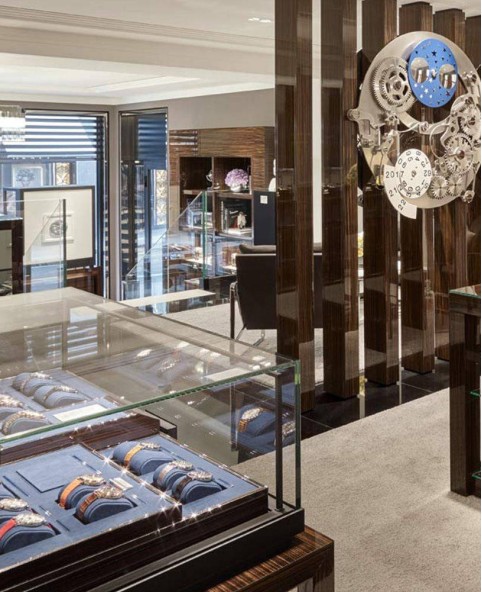 Diseño de exhibición de tienda de relojes de madera de lujo