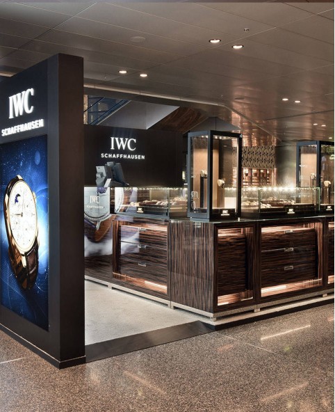 Luxe Retail houten horloge winkel vitrinekast